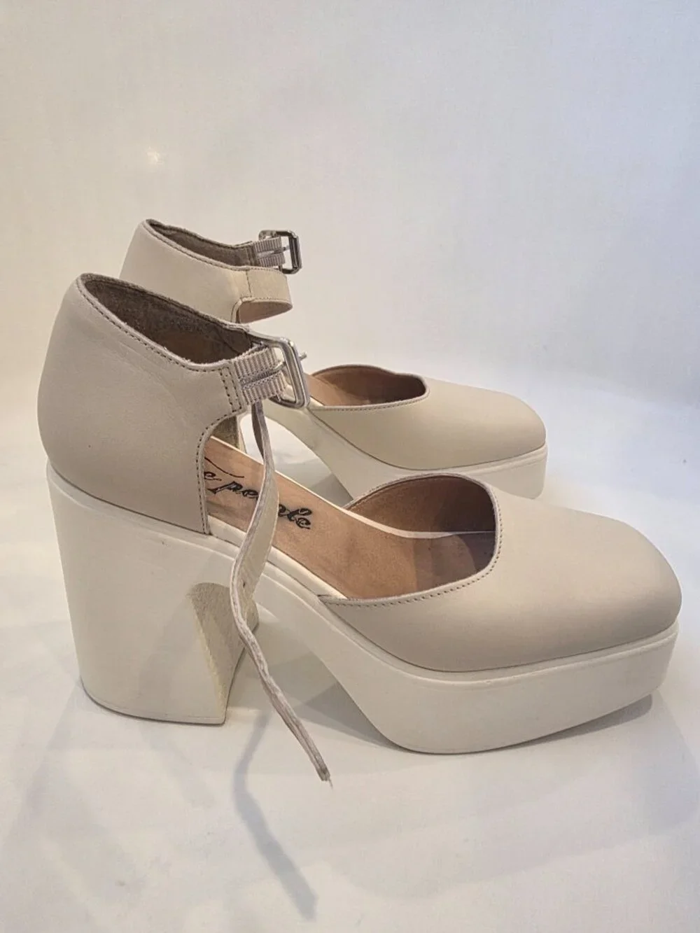 Free People Milan Mary Jane Chunky Leather Lug Sole Beige Size 8 Boho 70's